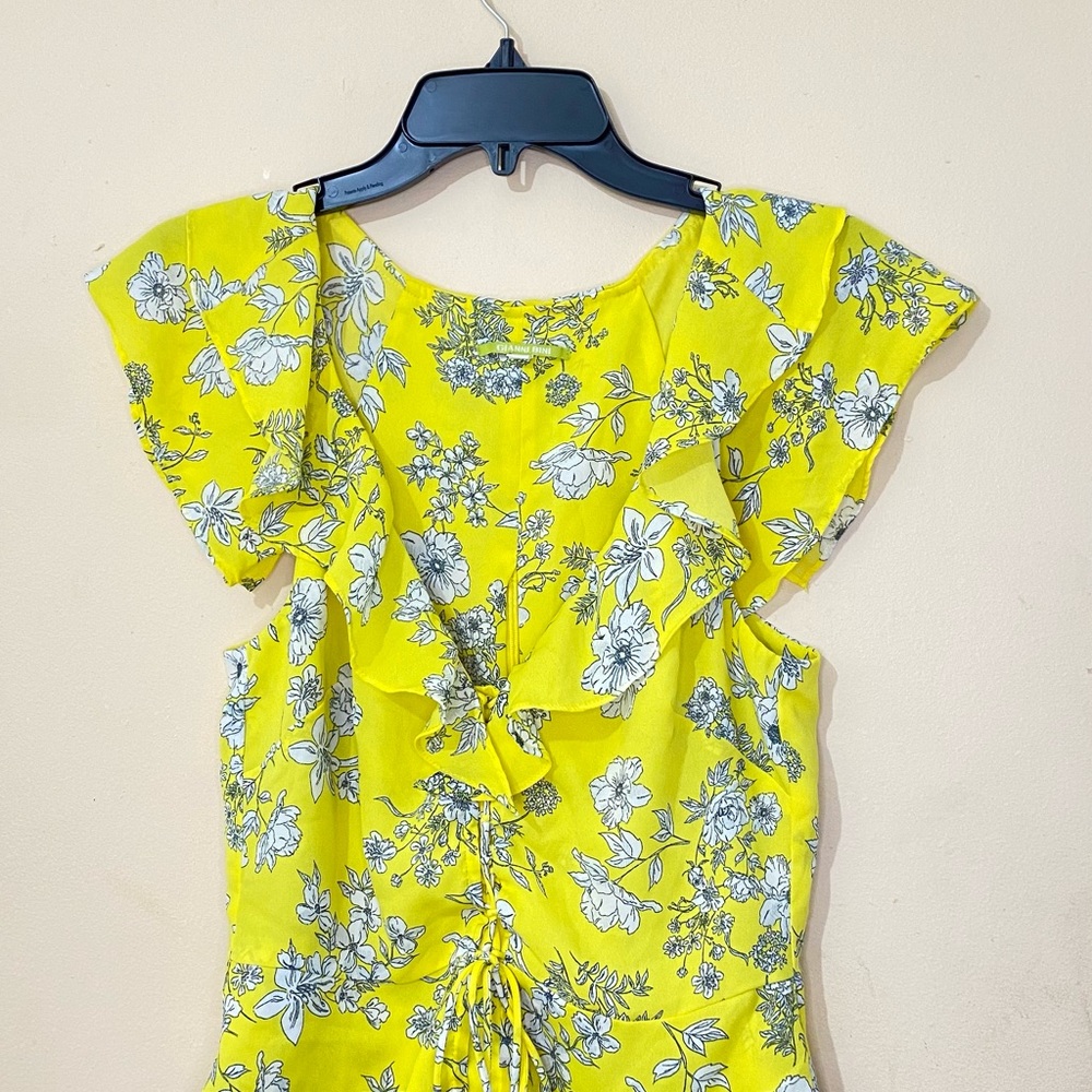 Gianni Bini Floral Blouse - Picture 2 of 5